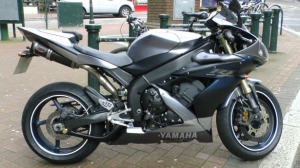 yamaha-motorcycle-1398945709GYa